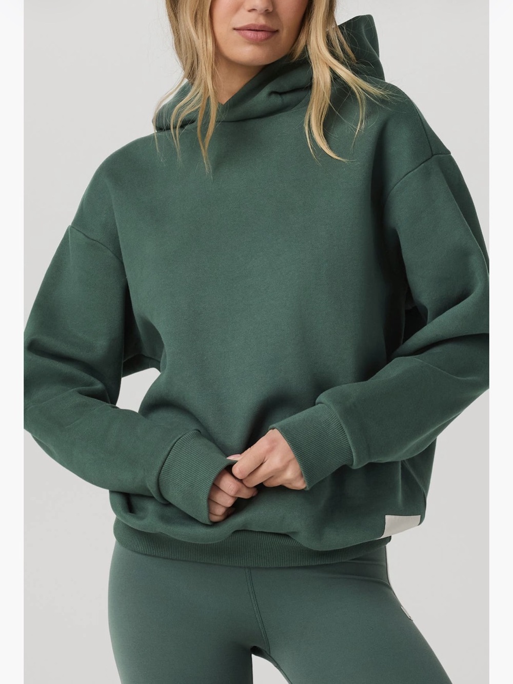 NWT Large VUORI restore oversized hoodie in agate green